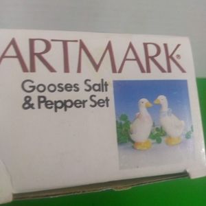 ArtMark Gooses Salt & Pepper Set